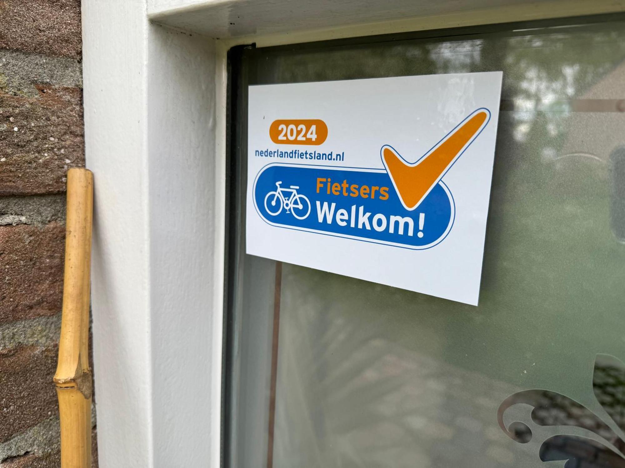 Supergezellig Vakantiehuis Met Hele Grote Tuin Bij Nijmegen Ewijk المظهر الخارجي الصورة