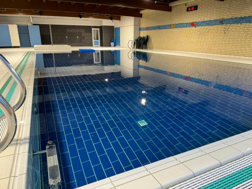 Supergezellig Vakantiehuis Met Hele Grote Tuin Bij Nijmegen Ewijk المظهر الخارجي الصورة